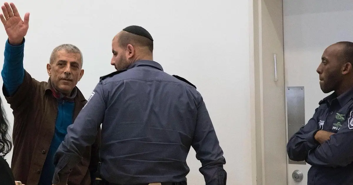 عائلة الأسير وليد دقة تناشد السلطة الفلسطينية للتدخل العاجل لإنقاذ حياته