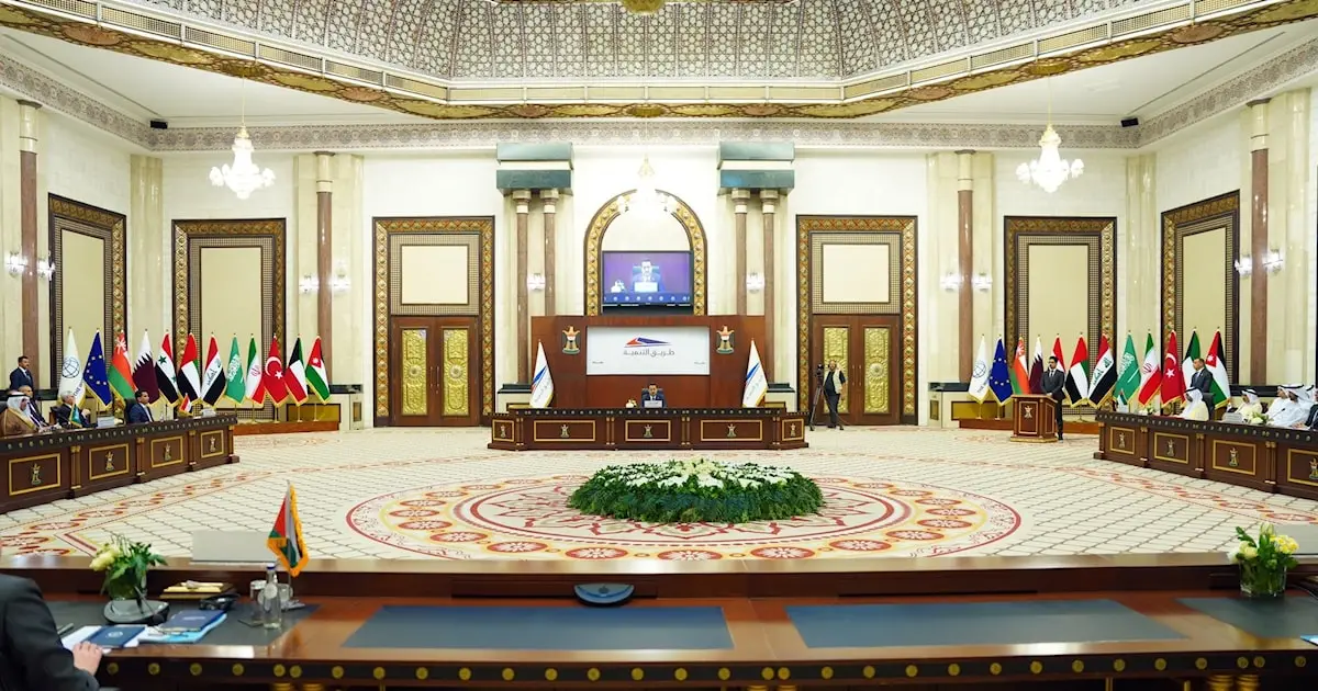 العراق يطلق مشروع طريق التنمية لربط الخليج بأوروبا