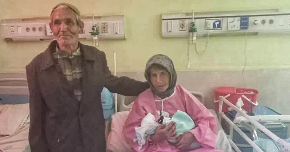 ولادة طفل لرجل إيراني في سن السابعة والثمانين