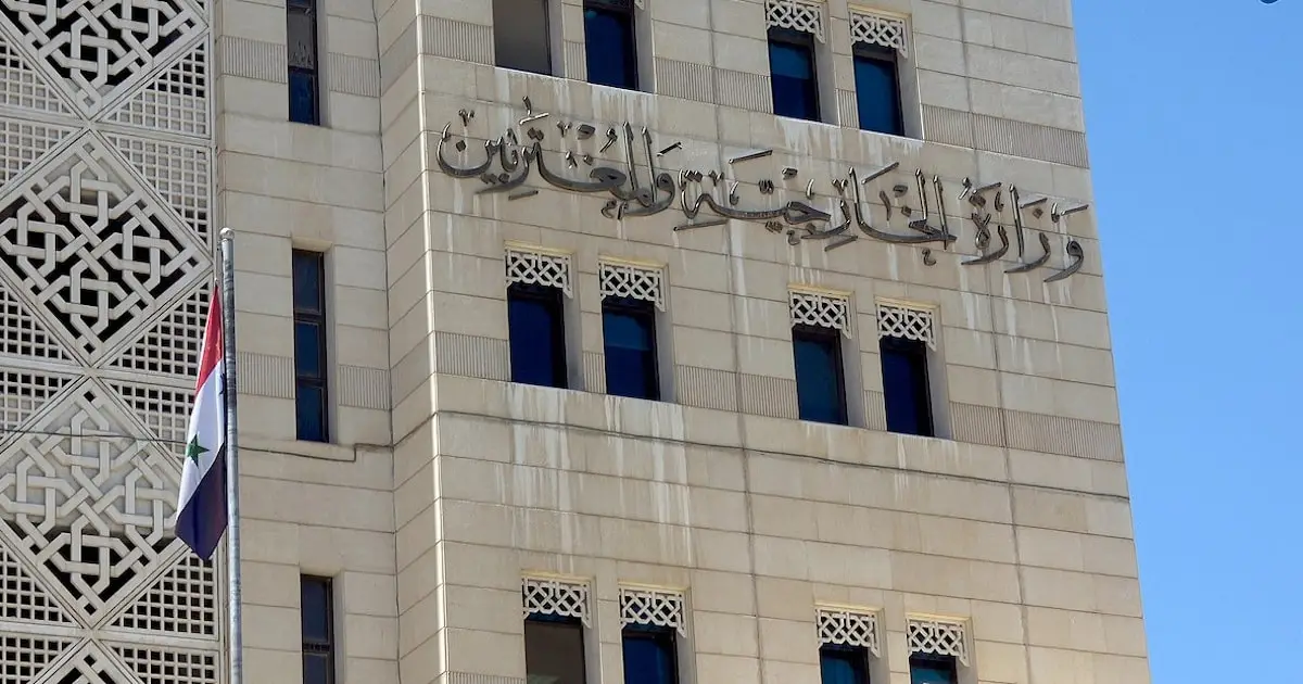 دمشق تندد بضربات أميركية في دير الزور وتجدد مطالبتها بإنهاء الوجود العسكري الأجنبي