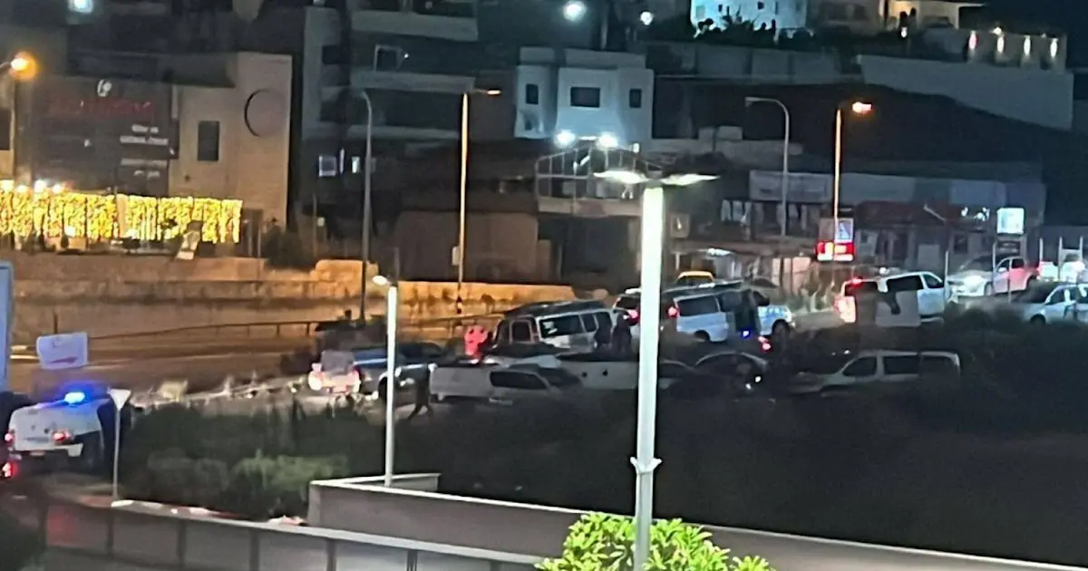 احتجاجات في أم الفحم وعملية مسلحة في القدس المحتلة