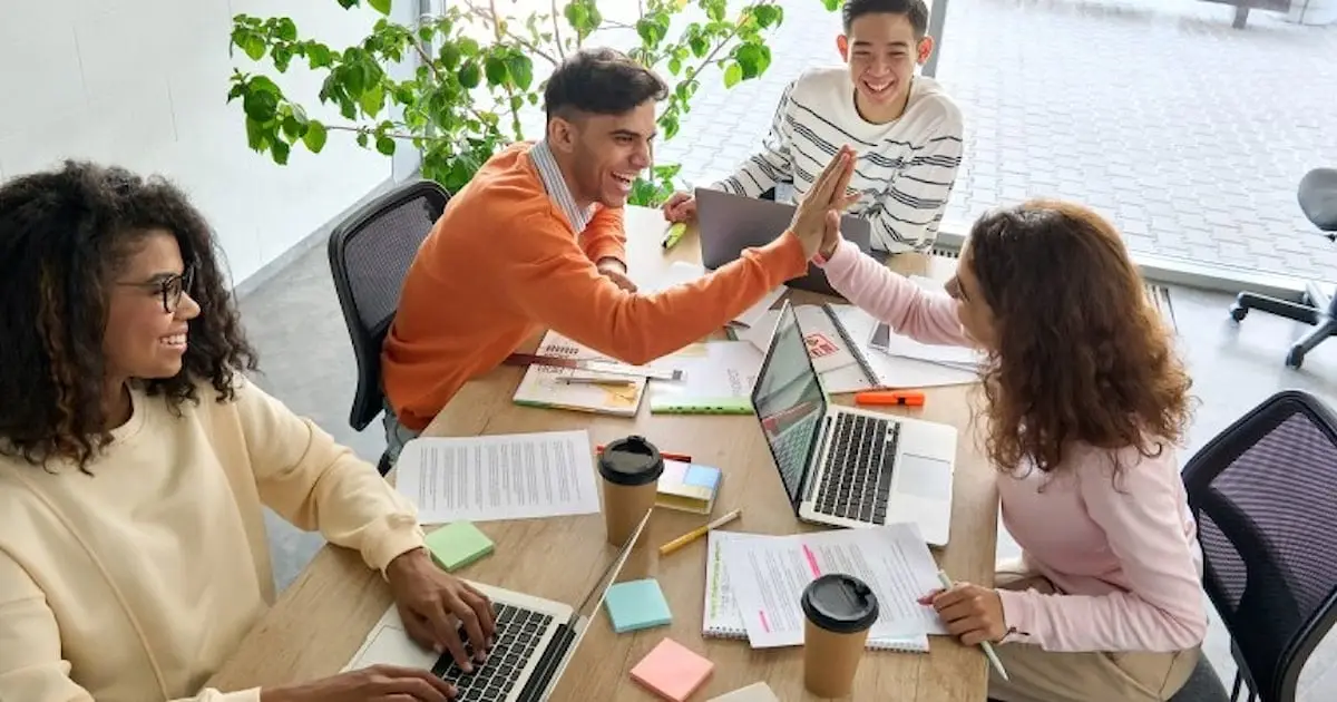 تحديات تواجه الجيل الجديد في بيئات العمل الحديثة