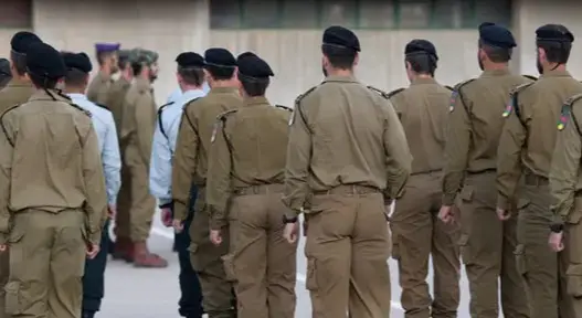 تقرير رسمي يرصد قفزة في شكاوى جنود الخدمة الدائمة بجيش الاحتلال