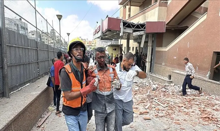 تحليل إسرائيلي: مجزرة مستشفى ناصر تزيد الضغوط وتكشف إنهاك الجيش