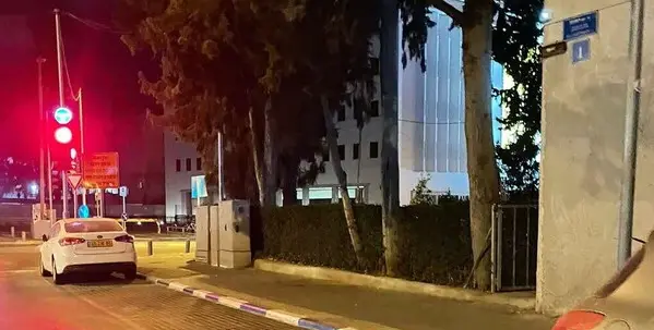 حالة نزوح جماعي من تل أبيب بحثاً عن غرف محصنة