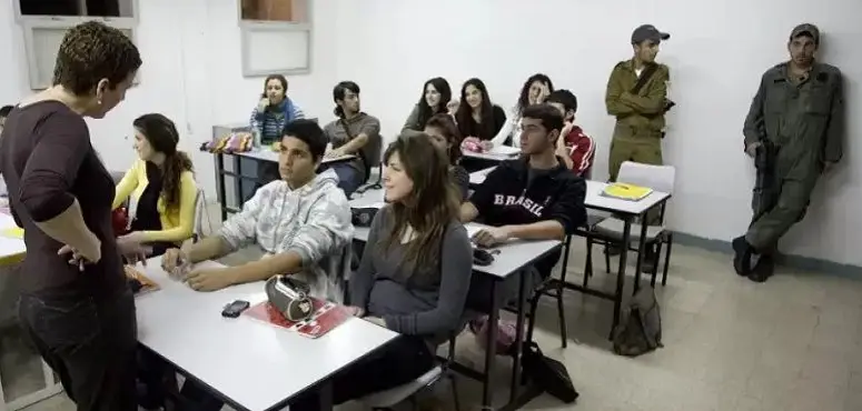 تراجع لافت في أداء طلاب الكيان الصهيوني بالاختبارات الدولية