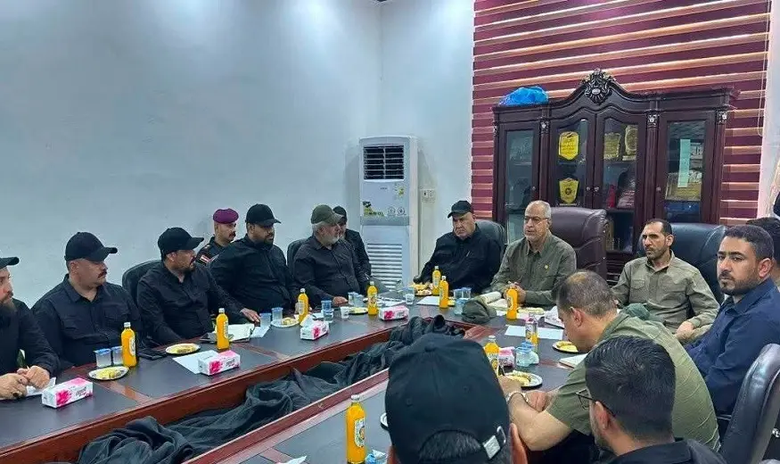 قيادات الحشد الشعبي تبحث في الديوانية تأمين زيارة الأربعين