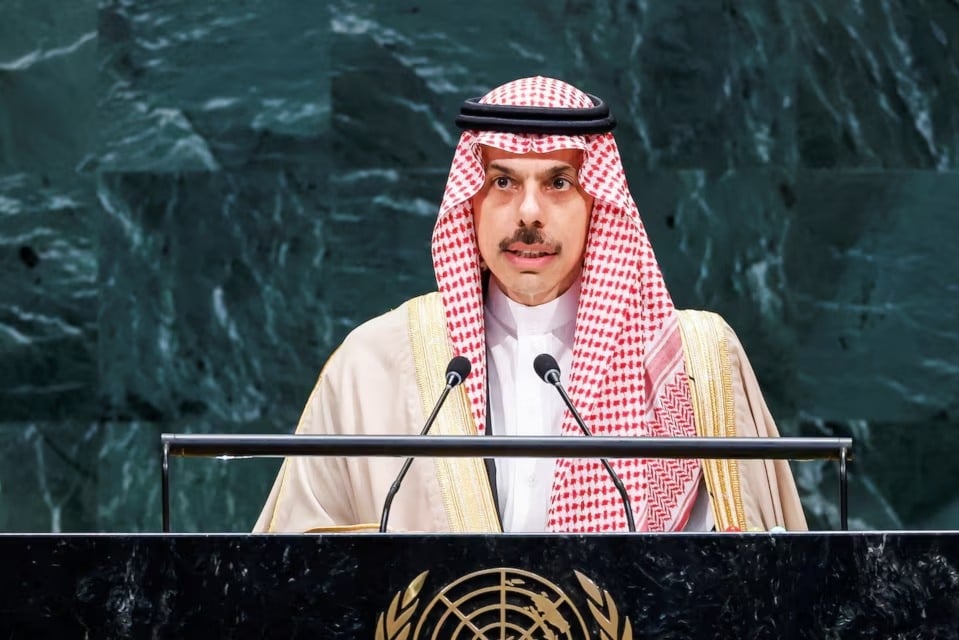وزير الخارجية السعودي يصل إلى واشنطن للقاء نظيره الأميركي ماركو روبيو