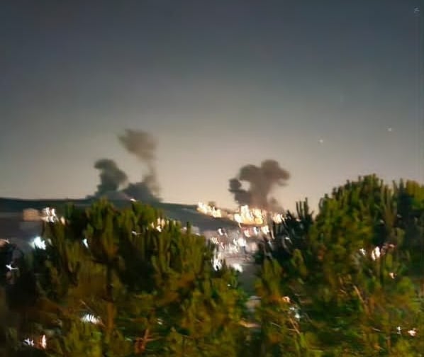تصعيد إسرائيلي جنوبي لبنان: غارات جوية وقصف فوسفوري يطال النبطية وصور