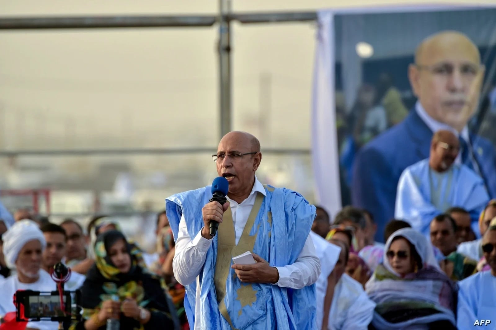 موريتانيا: المعارضة تبحث موقفاً موحداً مع تصاعد الدعوات لولاية ثالثة للغزواني