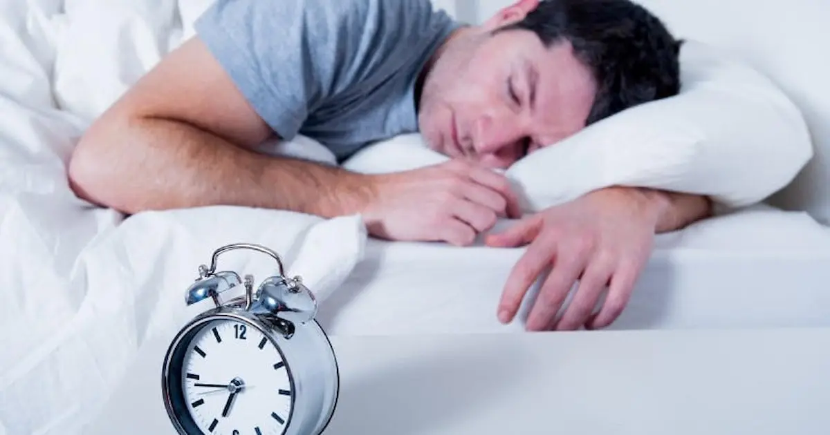 لماذا نستيقظ قبيل جرس المنبّه؟ لماذا نستيقظ قبيل جرس المنبّه؟