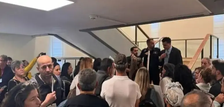 مراسل عسكري: إسرائيل تائهة في صراعاتها الداخلية وتتجاهل أسباب فشلها الوجودي مراسل عسكري: إسرائيل تائهة في صراعاتها الداخلية وتتجاهل أسباب فشلها الوجودي