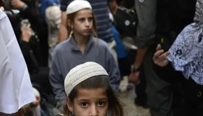 دراسة تحذر من أزمة نفسية حادة تضرب جيل الشباب في إسرائيل
