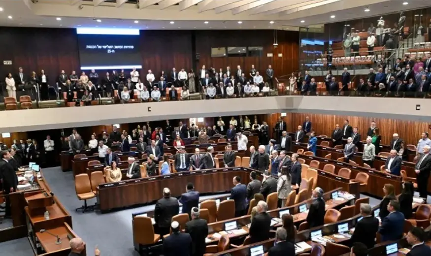 البرلمان الإسرائيلي يقر حل نفسه ويحدد موعداً للانتخابات المبكرة