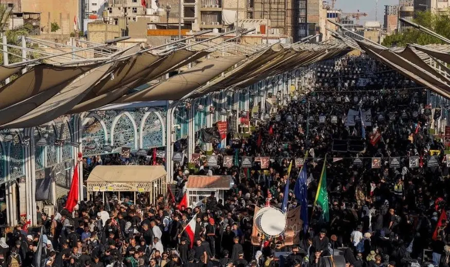 كربلاء تواصل استقبال ملايين الزائرين وسط استنفار خدمي وأمني شامل كربلاء تواصل استقبال ملايين الزائرين وسط استنفار خدمي وأمني شامل